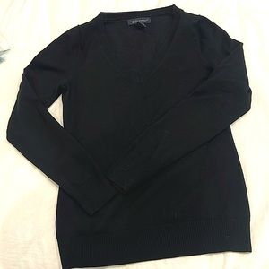 Black v-neck merino sweater